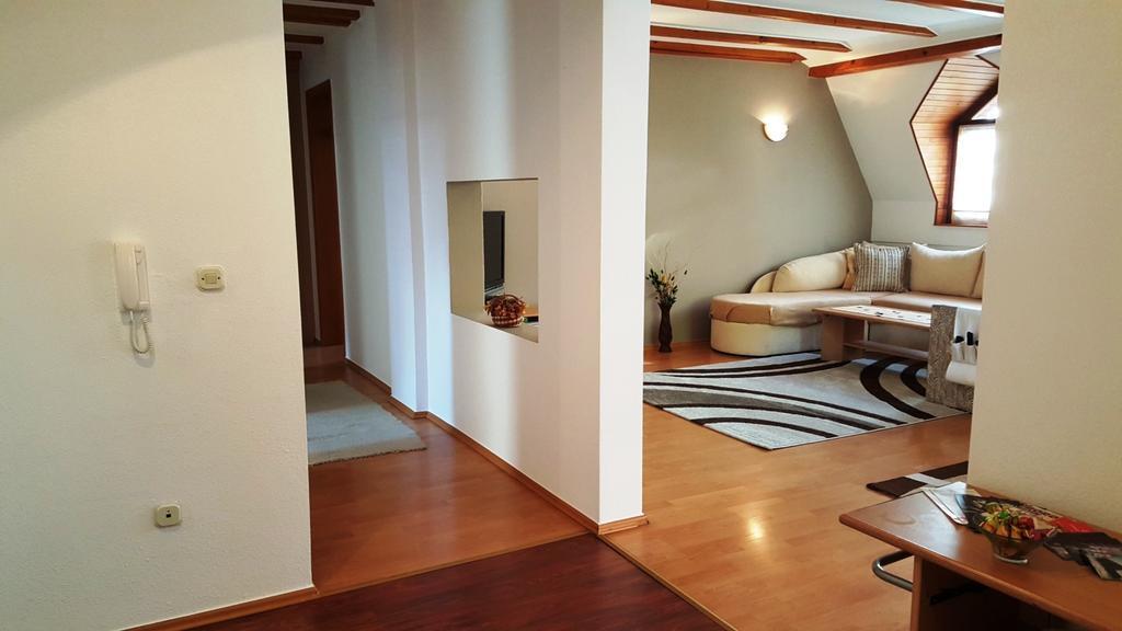 Apartment Cobanija ซาราเยโว ห้อง รูปภาพ