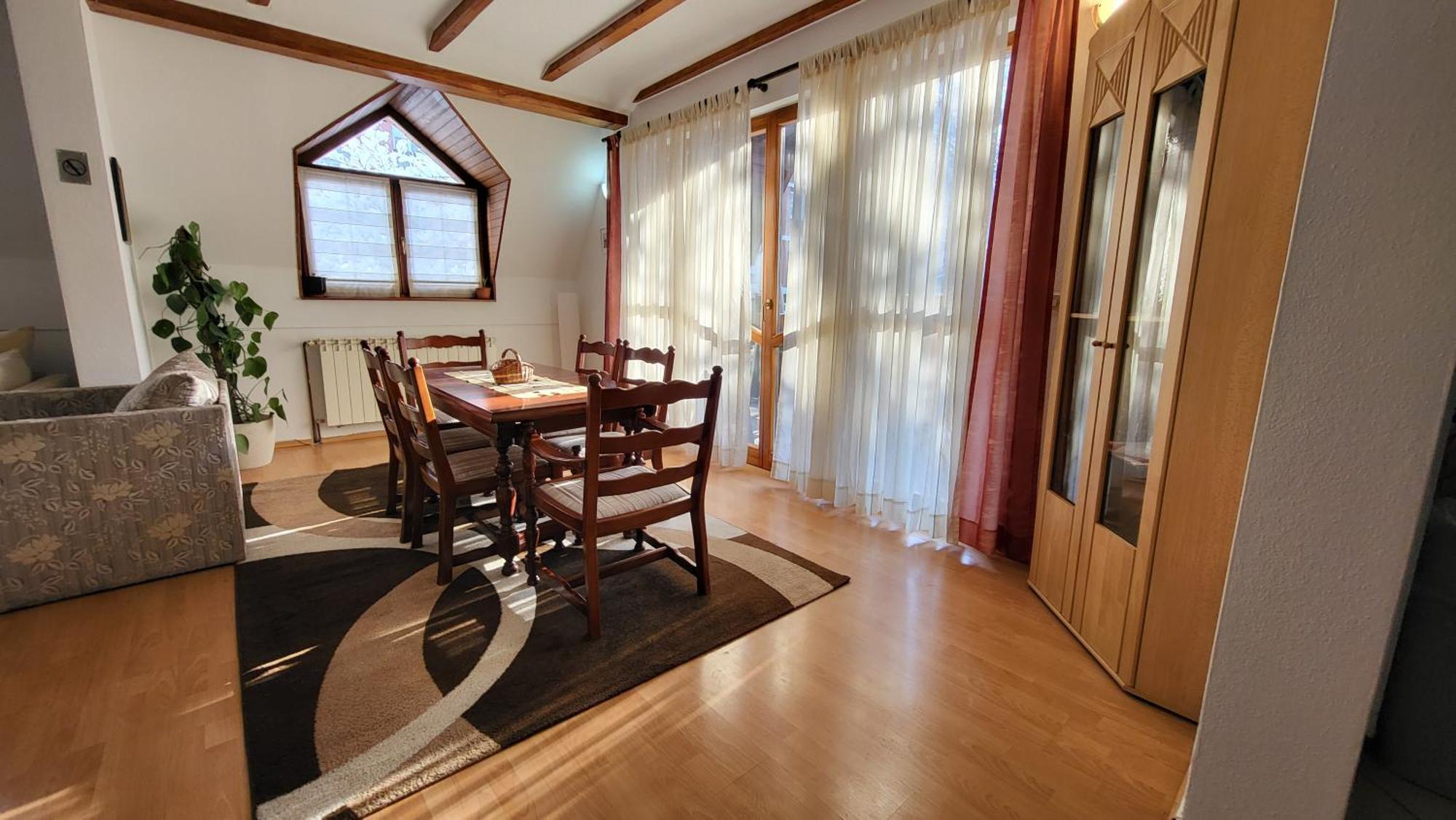Apartment Cobanija ซาราเยโว ภายนอก รูปภาพ